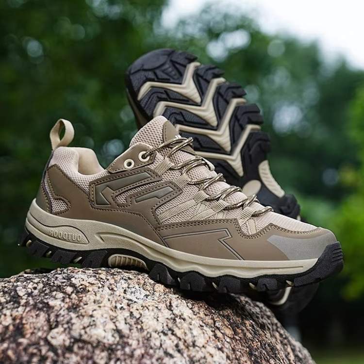 Orthopedische wandelschoenen met voetboogondersteuning