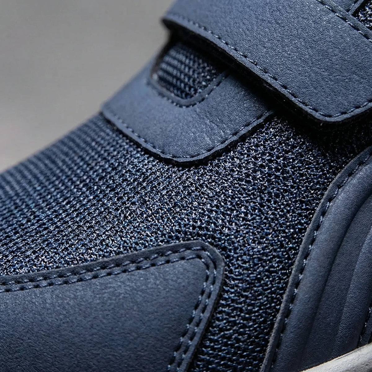 Orthopedische wandelsneakers met brede pasvorm