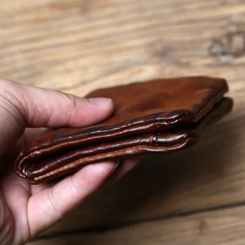 Portemonnee van volnerfleer met patina