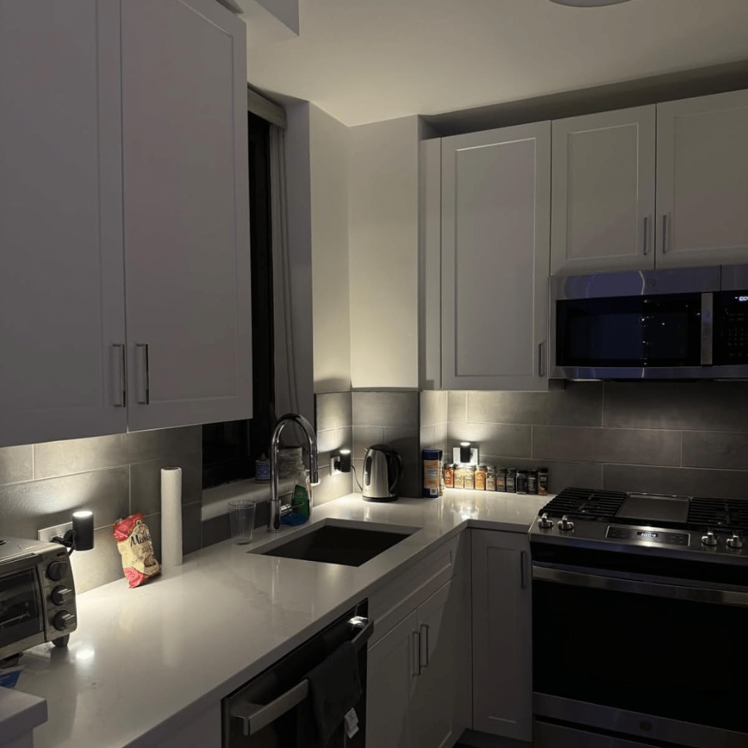 Slimme LED-lamp met automatische sensor
