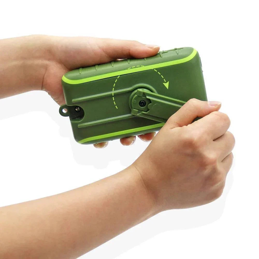 USB powerbank op zonne-energie met handslinger en zaklamp