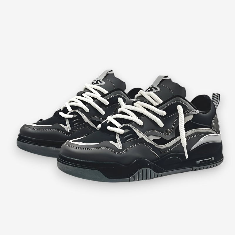 Vetersneakers met dikke zool en geometrisch patroon