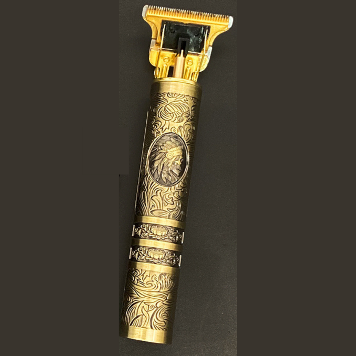Vintage Tondeuse / Trimmer met Doodskopdesign - Oplaadbaar met Accessoires