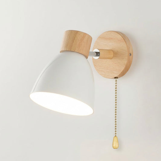 Wandlamp van metaal en hout | Kegelvormig design | E27 | Vaste montage | 230V | Scandinavische minimalistische stijl