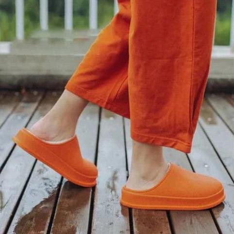Warme slip-on sloffen