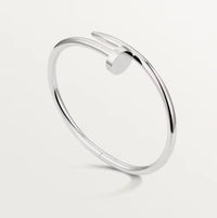 Zilveren spijkerarmband