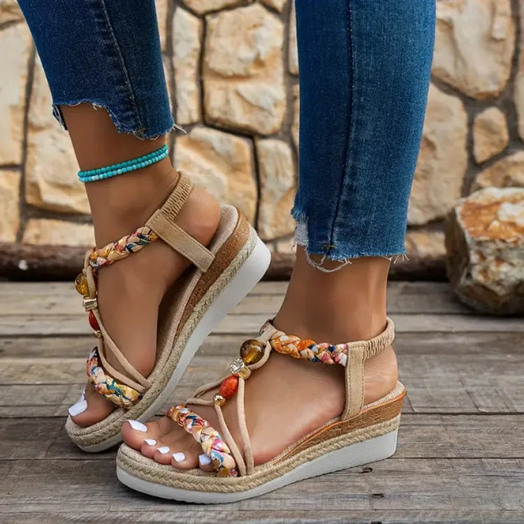Zomersandalen met sleehak voor dames in bohostijl